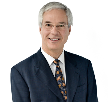 Photo of André Charest, Senior Wealth Advisor & Portfolio Manager, member of the team of experts. 