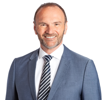 Photo of Denis Cloutier, Senior Wealth Advisor & Portfolio Manager, member of the expert team.