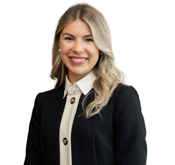 Photo of Anabelle Corbeil, Wealth Advisor, member of team expert.