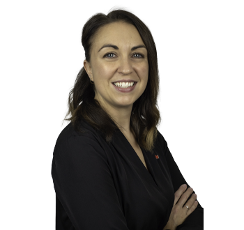 Photo of Kristin Shaw, Wealth Associate