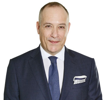 Photo of Luigi Calabrese, Wealth Associate, member of the team of experts. 