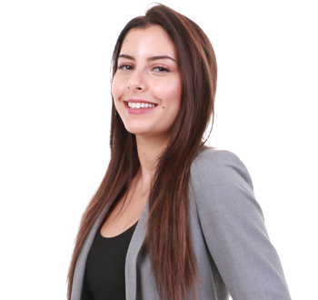 Photo of Imane Hamich, Wealth Associate, member of the team of experts.