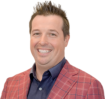 Photo of Adam Watson, Wealth Advisor & Portfolio Manager, member of the team of experts. 