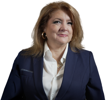 Photo of Kendra Hutcheon, Senior Wealth Associate, member of the team of experts. 