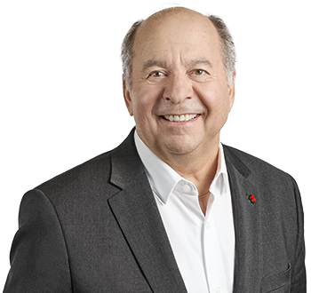Photo of Martin Bélair, Senior Wealth Advisor & Portfolio Manager, Premier V-P., member of the team of experts. 