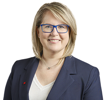 Photo of Nancy Lamontagne, Wealth Associate, member of the team of experts. 