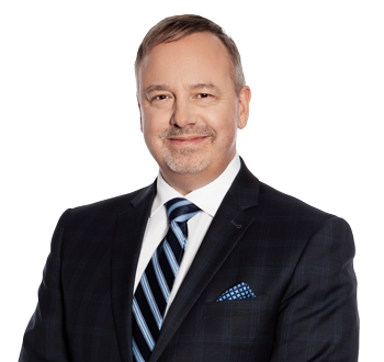 Photo of Marc Dubuc, Senior Wealth Advisor & Portfolio Manager, member of the team of experts. 