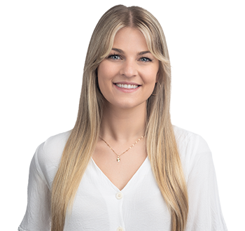Photo of Amy Breuers, Wealth Associate, member of the team of experts. 