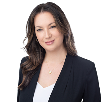 Photo of Sarita Ruggiero, Senior Wealth Associate, member of the team of experts. 