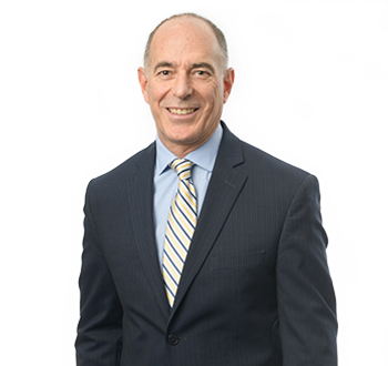 Photo of John MacKay, Wealth Advisor, member of the team of experts. 