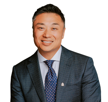 Photo of Johnny Cheung, Senior Wealth Advisor & Portfolio Manager, member of the team of experts. 