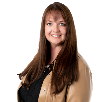 Photo of Natalie Schlamp, Wealth Associate, member of the team of experts. 
