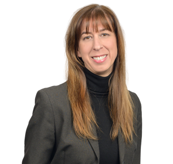 Photo of Josée Arpin, Senior Wealth Associate, member of the team of experts. 