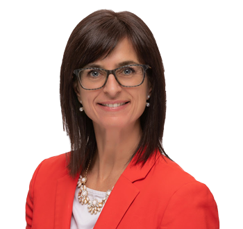 Photo of Caroline Piette, Wealth Associate, member of the team of experts.
