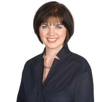 Photo of Natalie Sears, Wealth Advisor, member of the team of experts. 