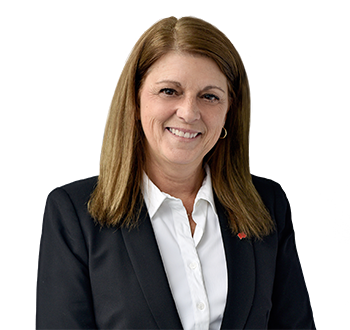 Photo of Gina Tardif, Senior Wealth Associate, member of the team of experts. 