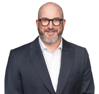 Photo of Marc-André Roux, Wealth Advisor & Portfolio Manager, member of the team of experts. 