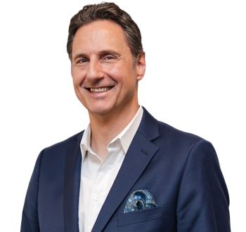 Photo of Mario Ruiz, title, member of the team of experts. 