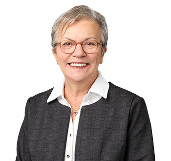 Photo of Johanne Berthiaume, Wealth Associate, member of the team of experts.