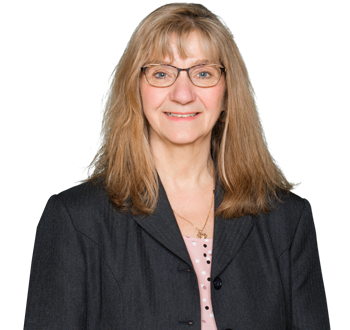 Photo of Lynn Durbeniuk, Senior Wealth Associate