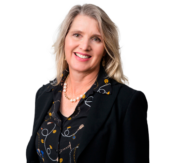 Photo of Laura Carlisle, Wealth Advisor, member of the team of experts. 