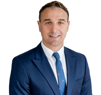 Photo of Vincent Bérard, Wealth Advisor & Portfolio Manager, member of the team of experts. 