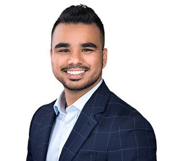 Photo of Adnan Shaikh, Wealth Associate, member of the team of experts. 