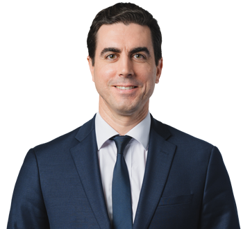 Photo of Mathieu L. Moreau, Wealth Advisor & Portfolio Manager, member of the team of experts. 