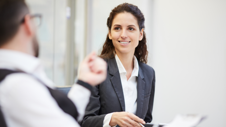 Two advisors talking to each other
