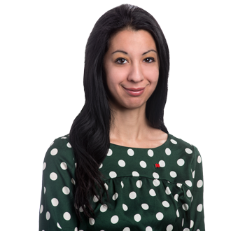 Photo of Dina Dilaveris, Financing Solutions Specialist.