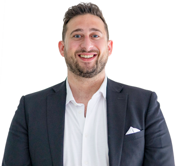 Photo of Nicholas Zarikos, Manager, Commercial Banking, member of the team of experts.